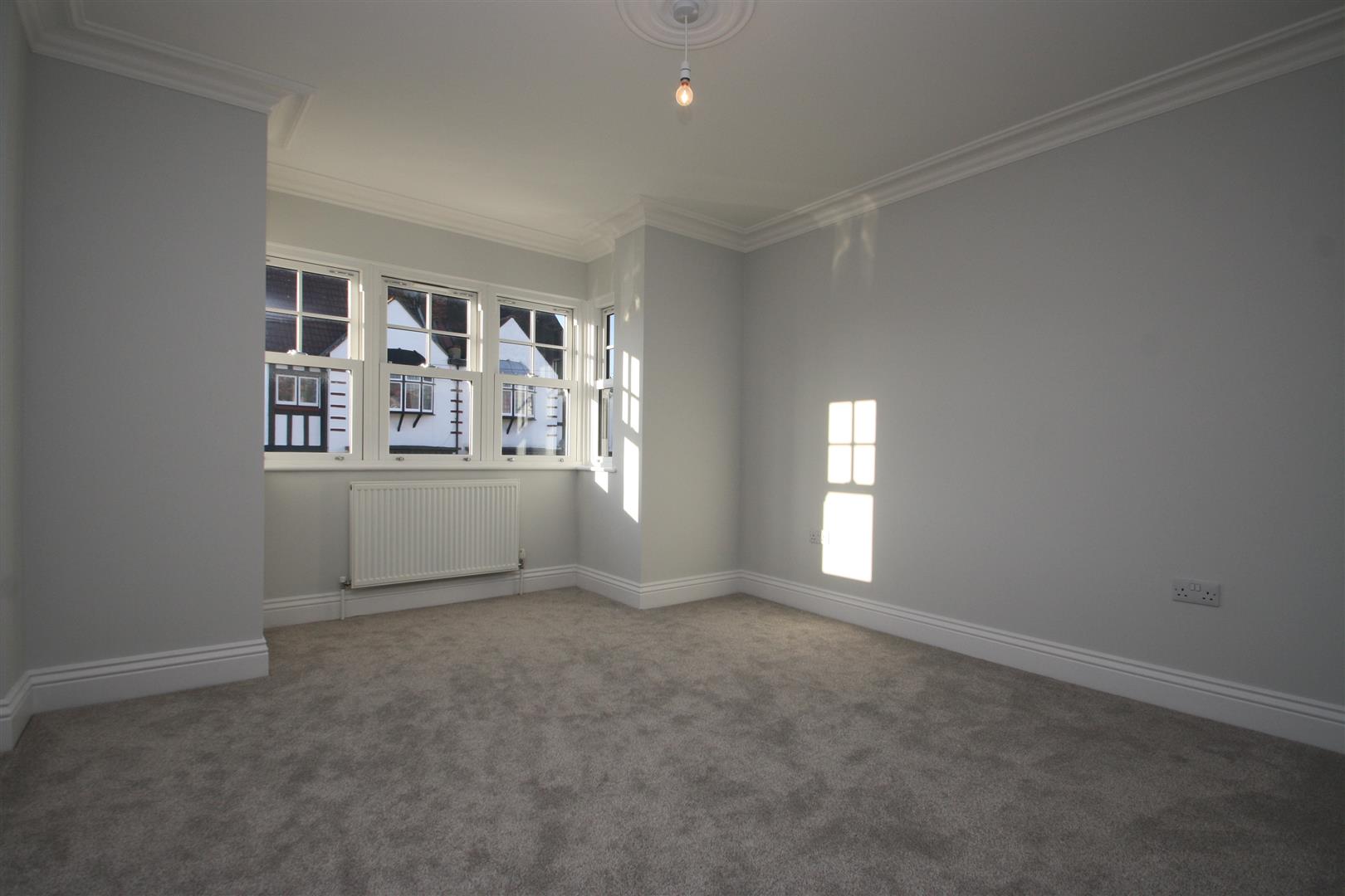 Appointmoor Somerville Gardens, LeighOnSea